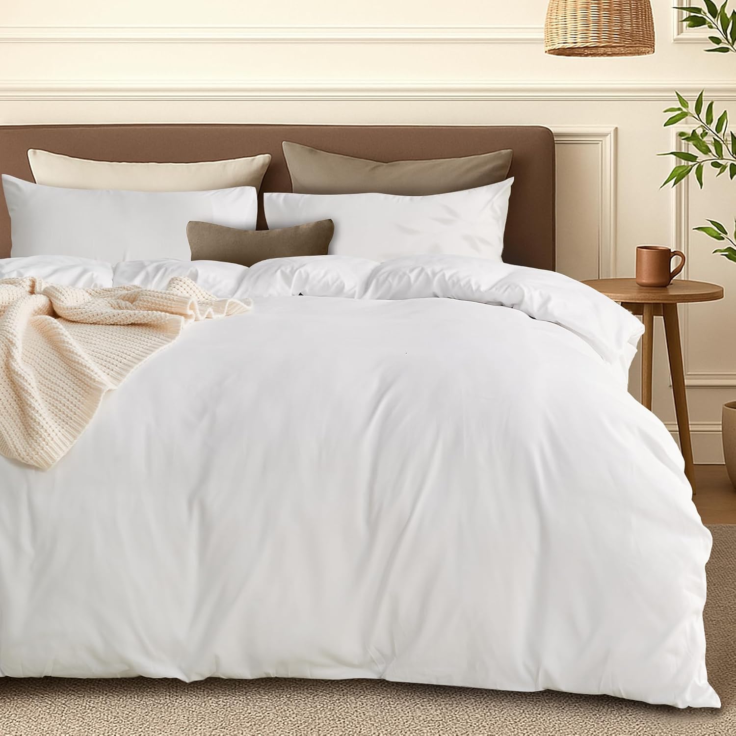 LINENOVA Hotel-Quality Quilt Cover Set Super King, White | 1 Duvet Cover and 2 Pillowcases, Premium 2000TC Ultra-Soft Brushed Microfibre, Breathable, All-Season Comfort, Easy Care